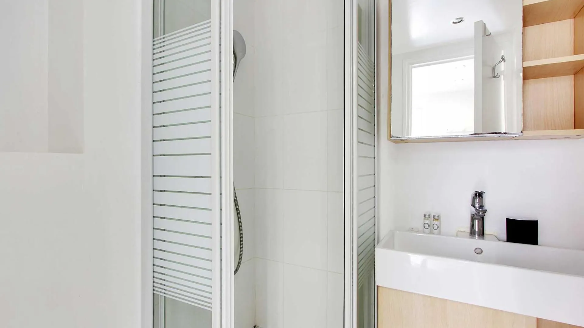 Apartament Cozy Studio 2P - Rue Mouffetard Paryż